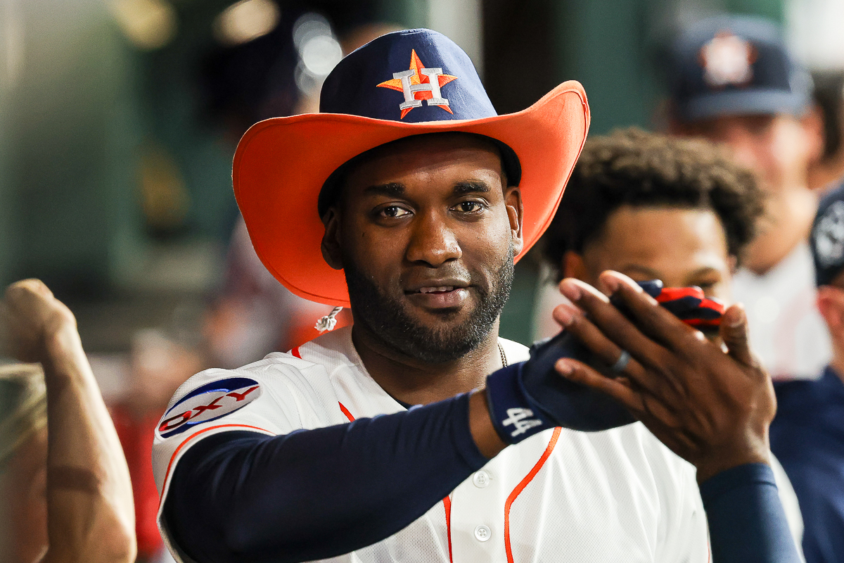 Yordan Blasts During Stros Struggles